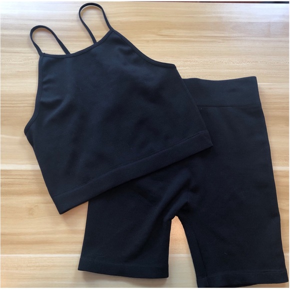 SOLD OUT! Black Ribbed Set - Picture 6 of 9